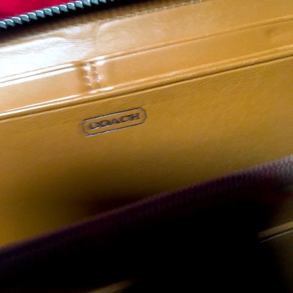 Vintage Coach Calfskin Leather zip long wallet - Picture 6 of 10